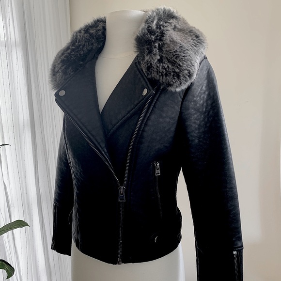 TOPSHOP Biker Pleather Jacket + Faux fur collar - Picture 7 of 11